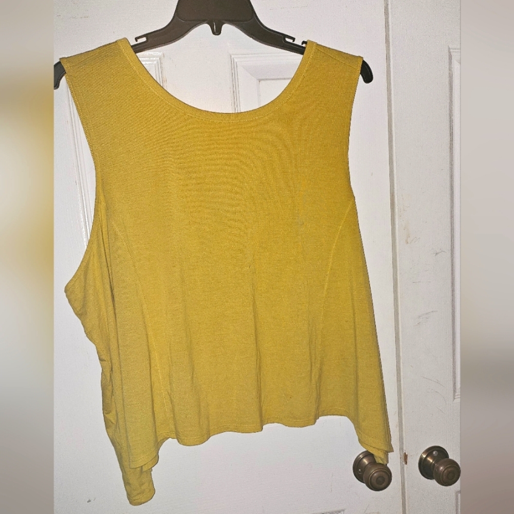 OLD NAVY ACTIVE YELLOW TANK TOP 1X